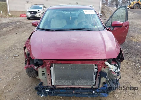 2017 Subaru Impreza 2.0I Premium z USA, uszkodzony, nr VIN 4S3GKAD69H3626850